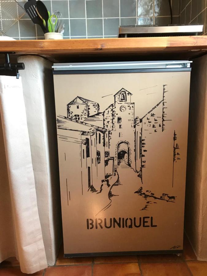 Villa Le Pigeonnier Du Beffroi Bruniquel Esterno foto