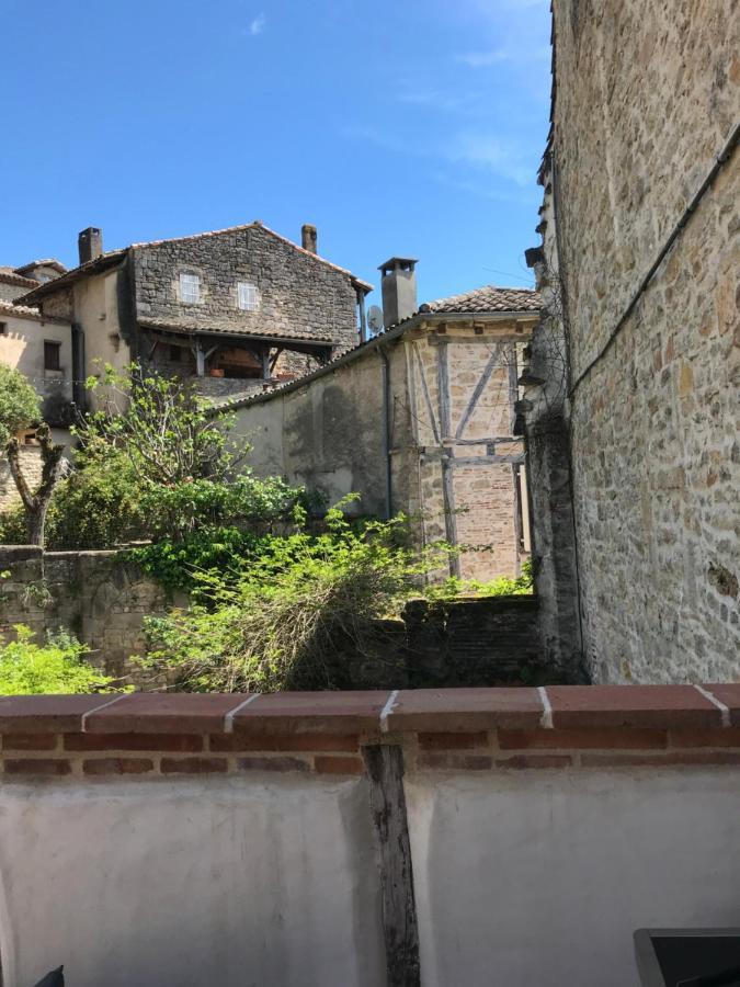 Villa Le Pigeonnier Du Beffroi Bruniquel Esterno foto