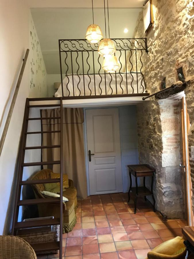 Villa Le Pigeonnier Du Beffroi Bruniquel Esterno foto